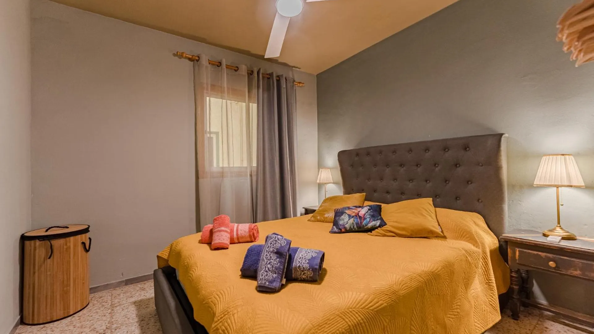 Emerald Autentic Canary Apartment Arona